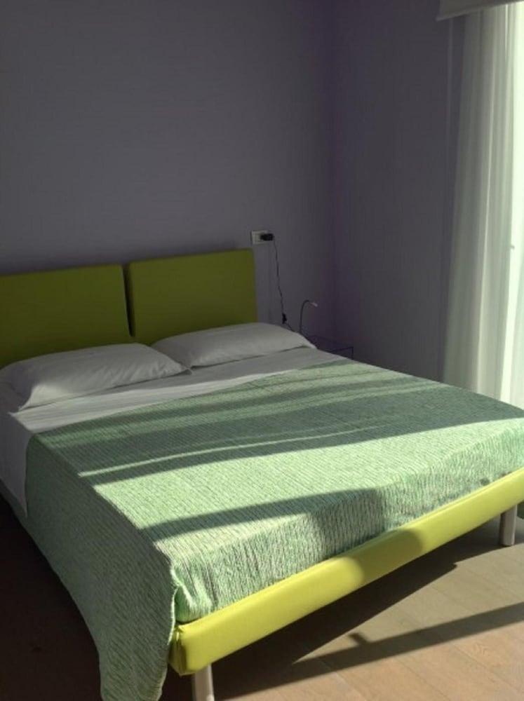 Hotel Elizabeth Bellaria-Igea Marina Buitenkant foto